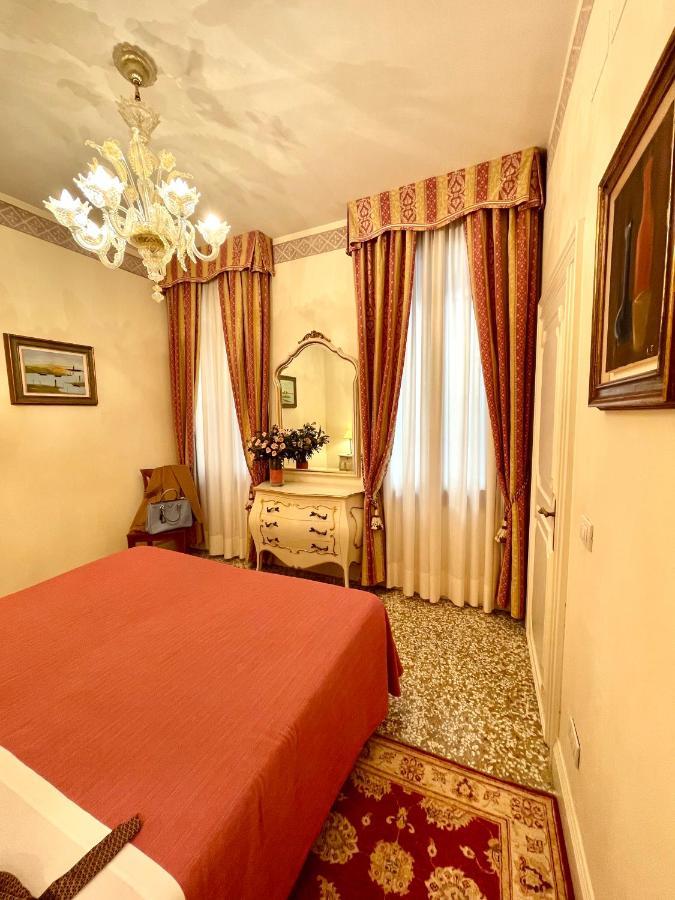 San Gregorio Venice Apartments Екстер'єр фото
