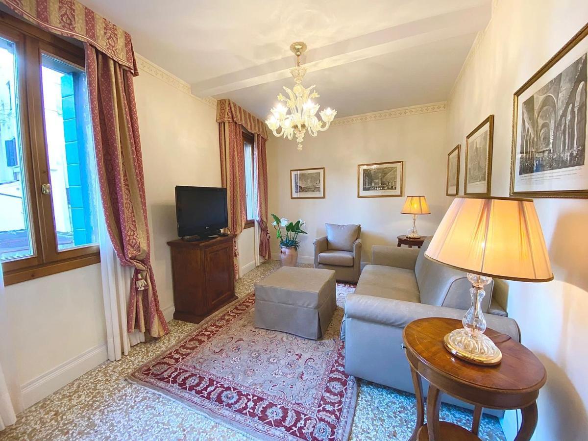 San Gregorio Venice Apartments Екстер'єр фото